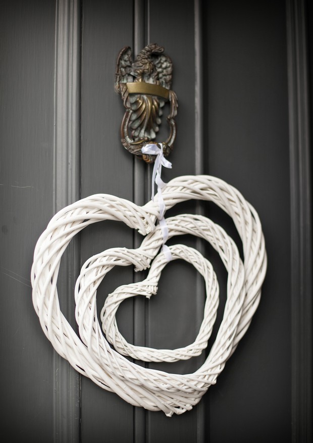 heart shape door decor