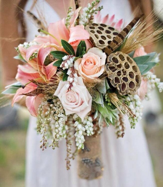 22 Incredible Autumn Wedding Bouquets You Ll Love Weddingsonline Fall Wedding Bouquet Trends 2016 Inspiration 2