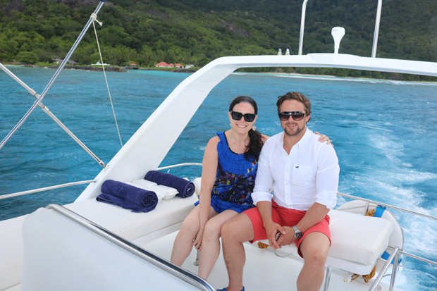 lisa-cannon-richard-keatley-honeymoon-sunset-cruise-seychelles-hilton