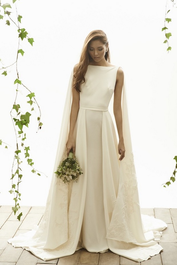 28 Breathtaking Winter Wedding Dresses For 2016 Weddingsonline 28 Breathtaking Winter Wedding Dresses For 2016 Weddingsonline