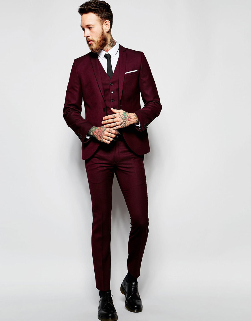 Skinny fitted suits Hugh & Crye is a menswear company that invented a sizing system based on body types. Better fitting dress shirts, designed using the height of the torso and shape of the upper body, for lean and athletically built men. Skinny shirts, slim shirts, athletic shirts, and broad shirts.
