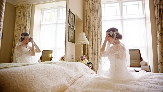 1920s style bride