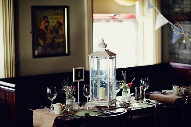 candle-lantern-wedding-table-centrepiece