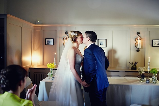 wedding-ceremony-kiss-the-bride