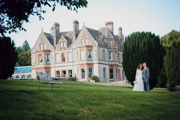 22-real-wedding-castle-leslie-estate-photographer