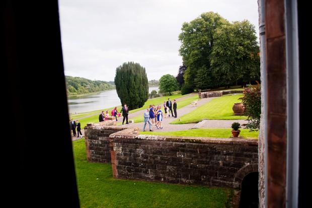 castle-leslie-estate-outdoor-wedding-party