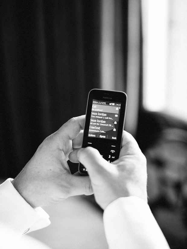 wedding morning texting