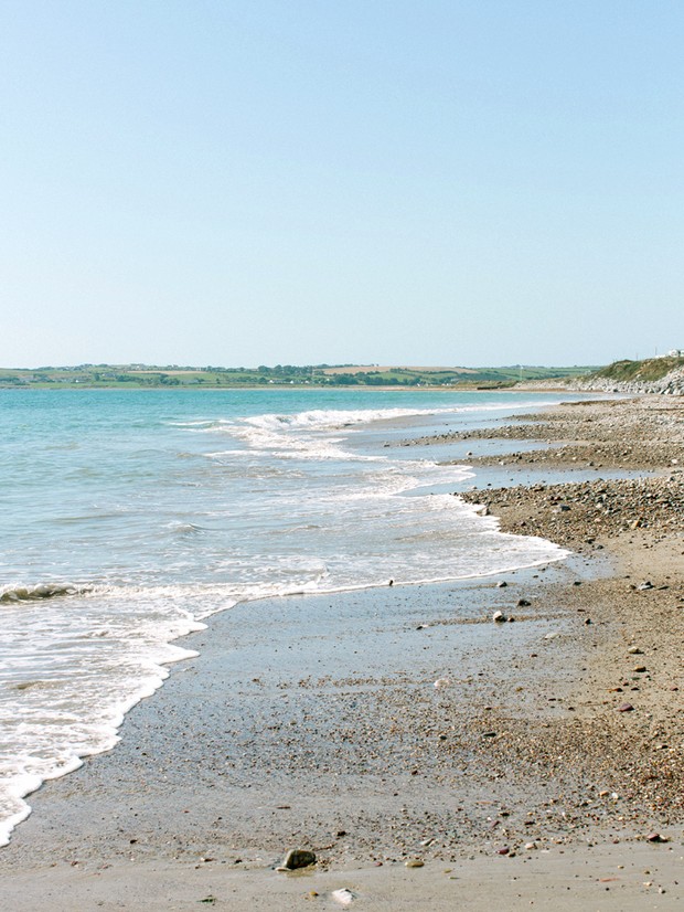 rocky beach strand ireland garryvoe