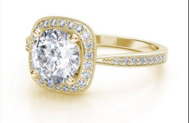 yellow-gold-diamond-engagement-ring-loyesdiamonds