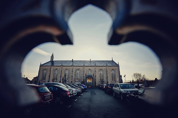 21-fine-art-wedding-photography-church-ireland