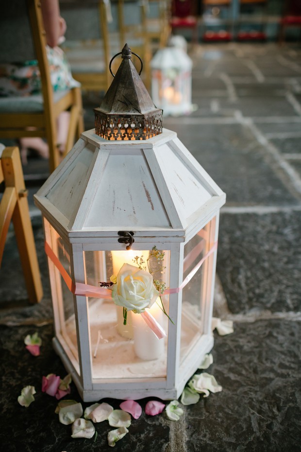 oversized-lantern-wedding-pew-ends-decor