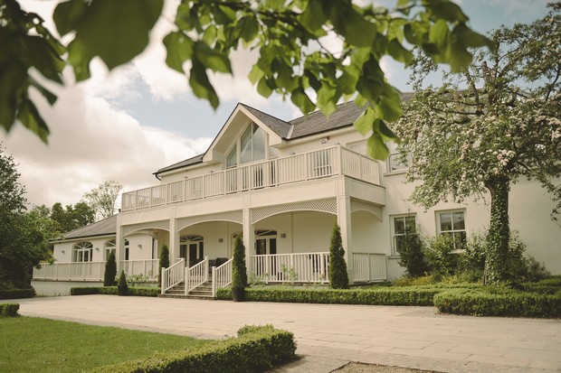 tulfarris-hotel-wedding-blessington-lakes-ireland (2)