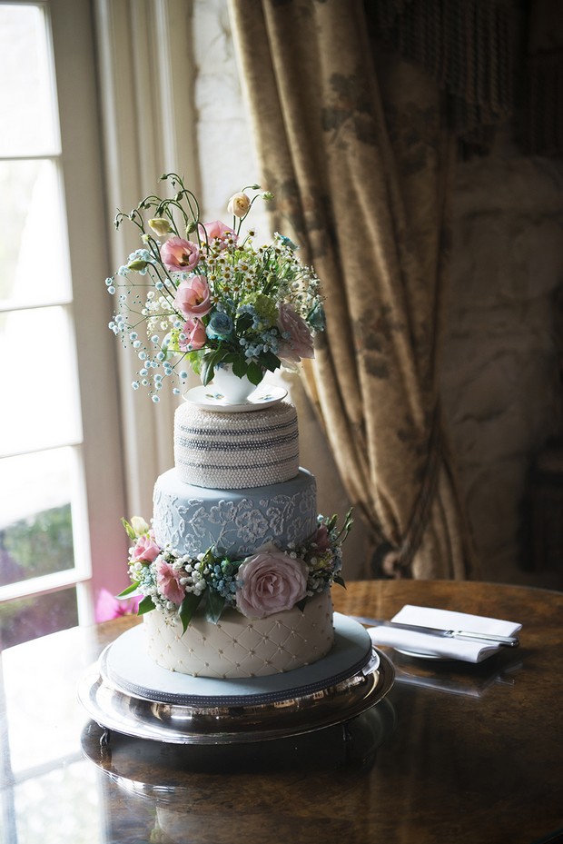 baby-blue-pearl-tea-party-wedding-cake