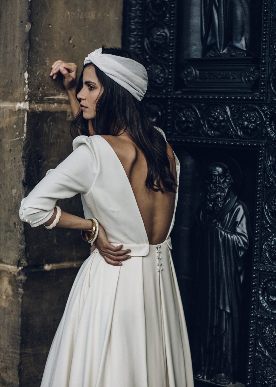 5 Fabulous French Designers For The Effortlessly Chic Bride Incredible Wedding Dress Backs 2016 Laure De Sagazan