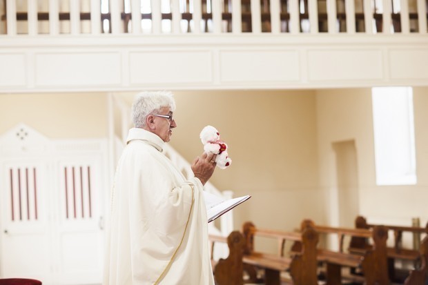 classic-church-wedding-ceremony-ireland-tipperary (9)