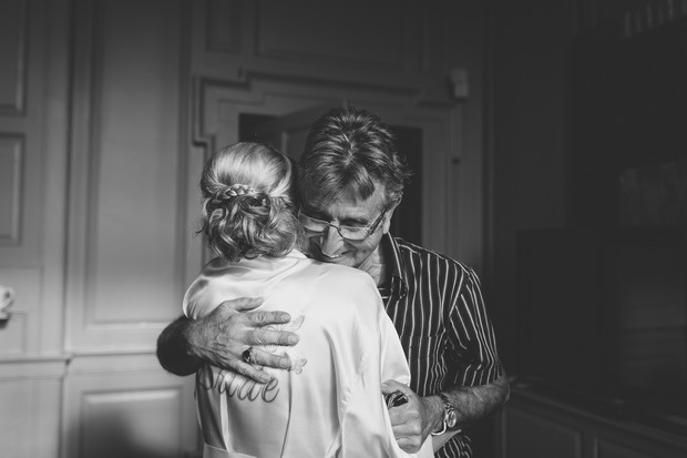 3_Bride_and_fatherhugging_wedding_morning