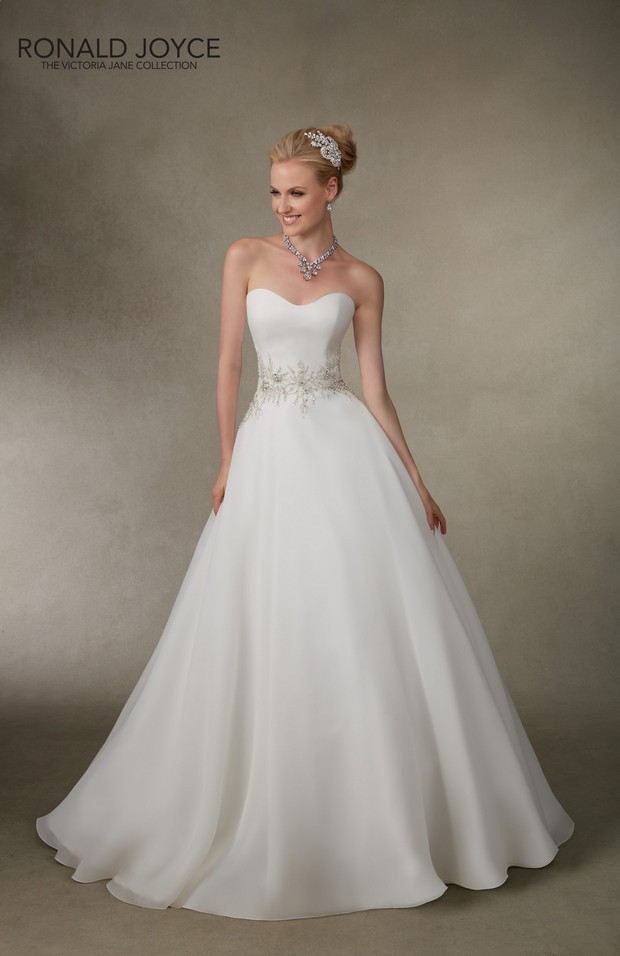 Victoria_Jane_Ronald_Joyce_2016_Wedding_dresses_Jessica