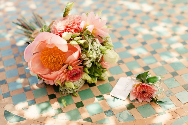 7-Beach-wedding-theme-coral-bouquet-peach-Matt+Lena-Photography