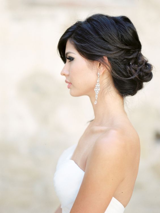 18 Super Romantic Relaxed Summer Wedding Hairstyles