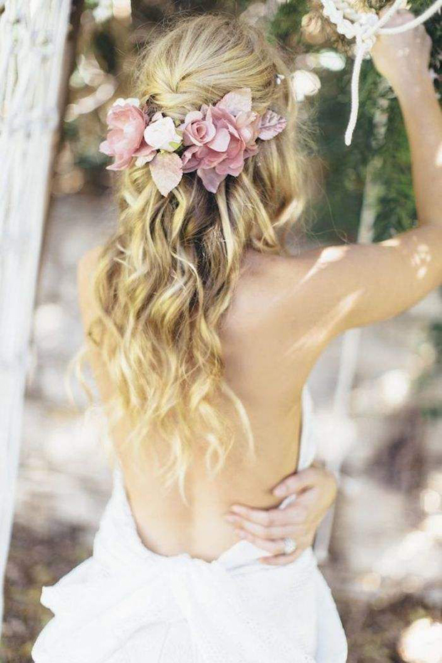16 Stunning Half Up Half Down Wedding Hairstyles | weddingsonline