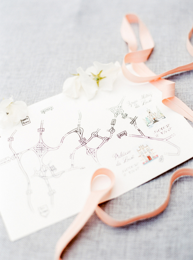 black-and-white-simple-wedding-map