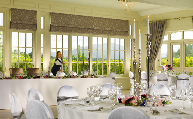 7 Beautiful Killarney Wedding Venues For Your Day Weddingsonline Heights Hotel Killarney Wedding Venues