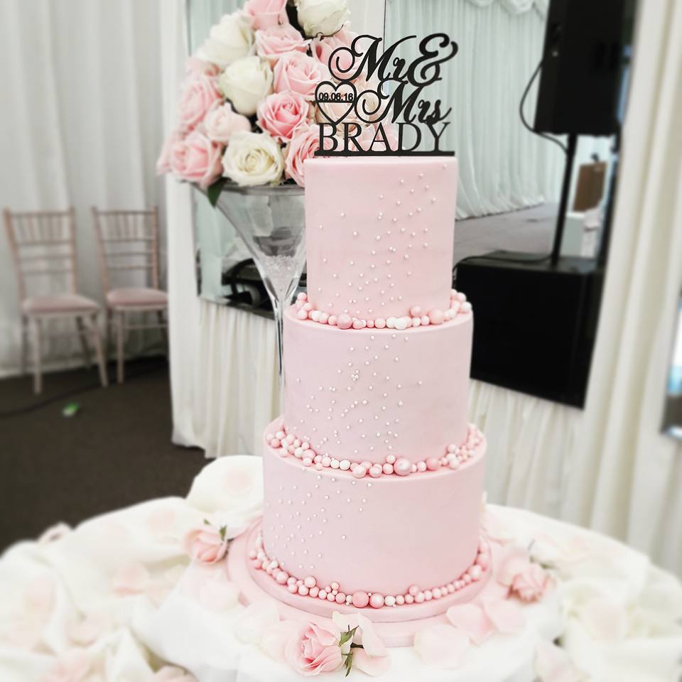 10 gorgeous wedding cake