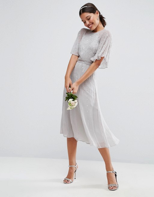 12 Stunning Sparkly Bridesmaid  Dresses  for a Winter 