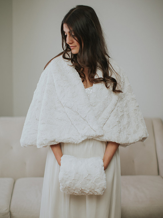 davie-chiyo-wedding-shawl-winter-bridal-fur-etsy-2