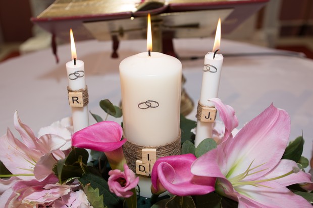 hamlet-court-hotel-real-wedding-personalised-unity-candles