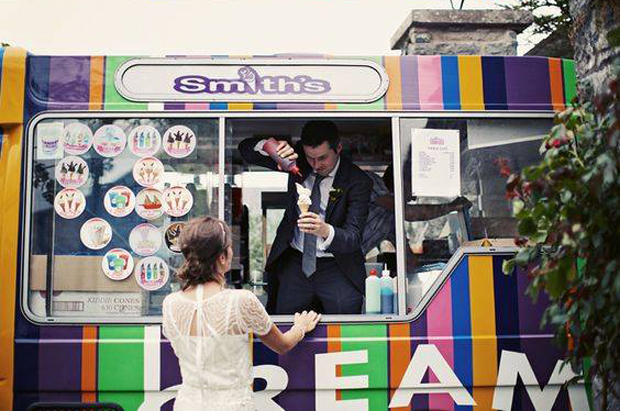 ice-cream-van-wedding-favour