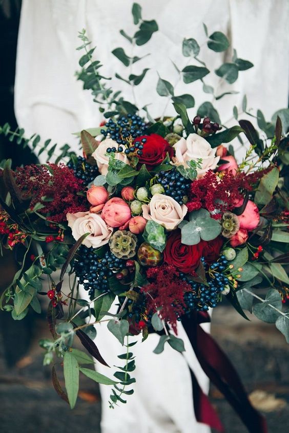 Winter-Wedding-Bouquet-Deep-Blackberry-Mix-Rustic-weddingsonline