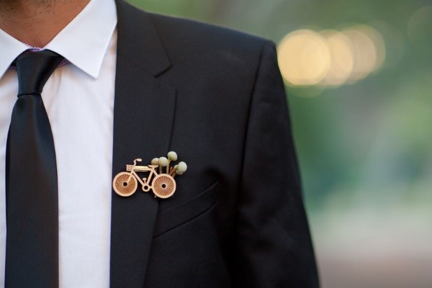 Wedding Trend 17 Stylish Grooms With Lapel Pins Weddingsonline Wedding Trend 17 Stylish Grooms With Lapel Pins