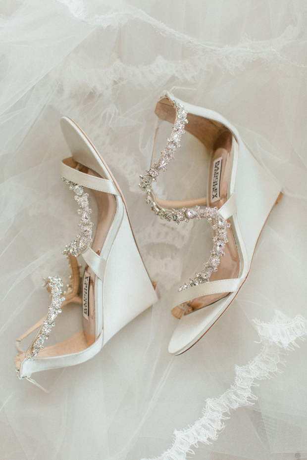 badgley mischka bridal wedge shoes