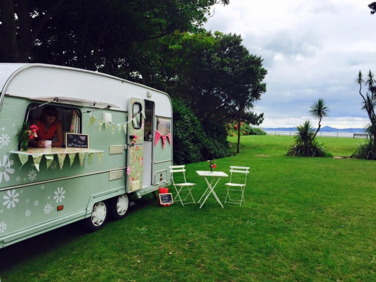 vintage-vanp-wedding-food-van-hire-ireland-2