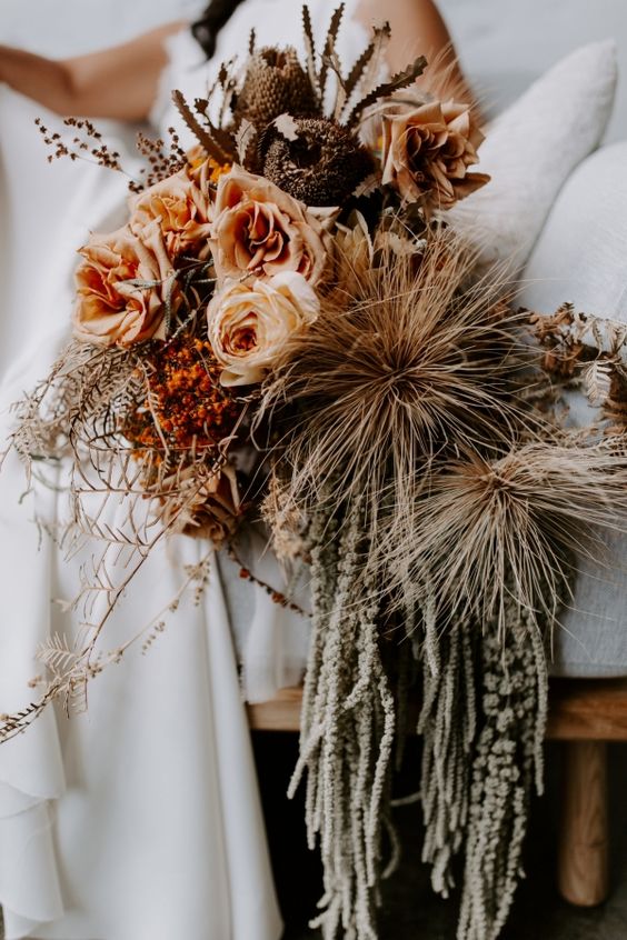 dried wedding bouquets